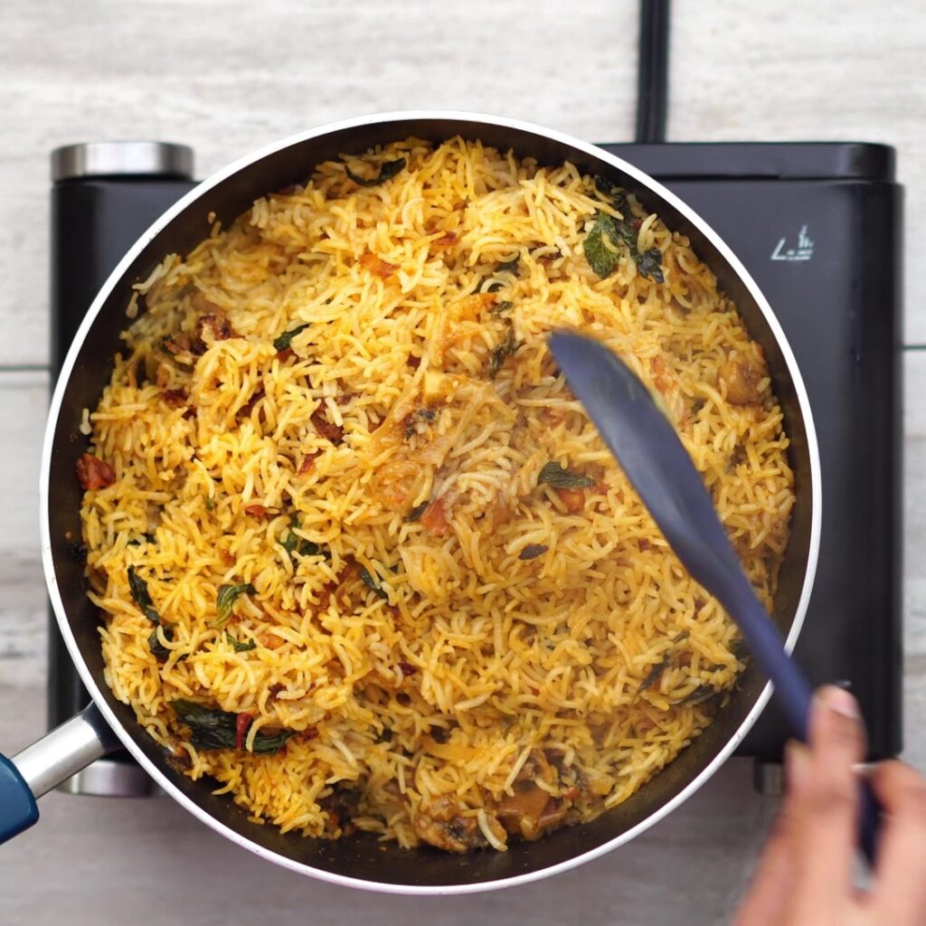 fluffing biriyani