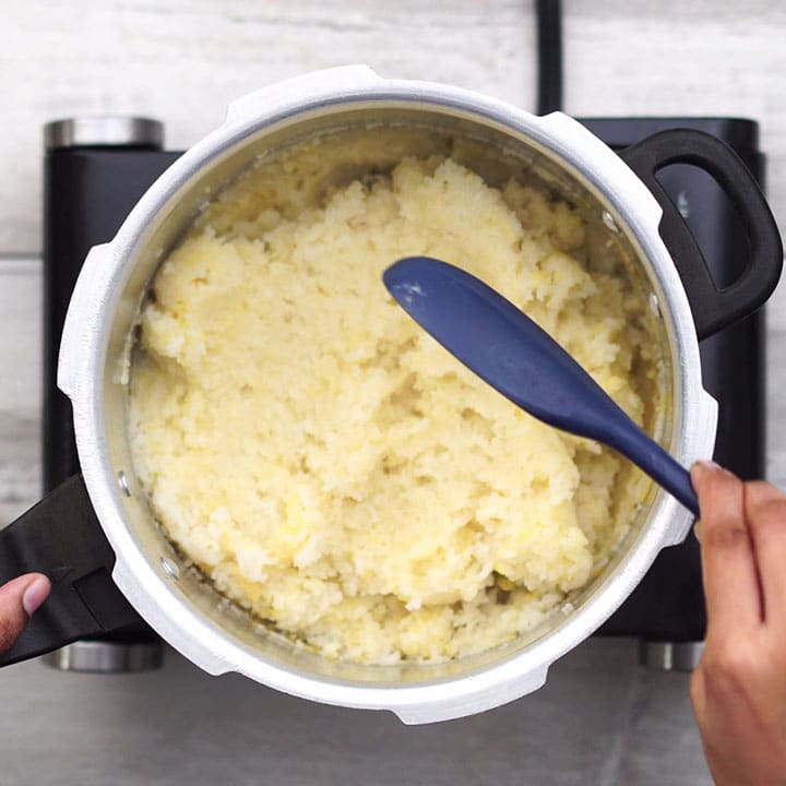opening cooker and mixing