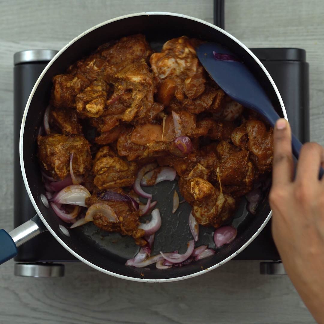 Chicken Vindaloo Recipe - Yellow Chili's