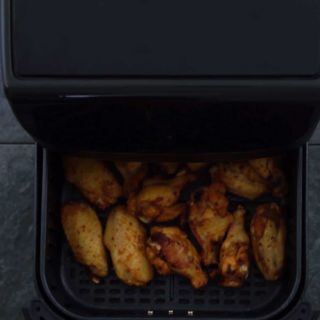 Air Fryer Chicken Wings Recipe - Yellow Chili's