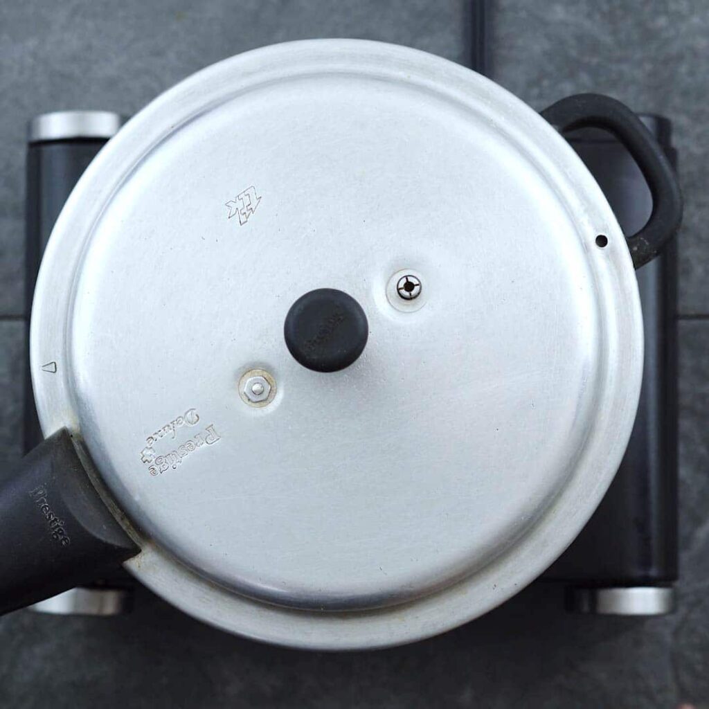 Pressure cooking the chickpeas