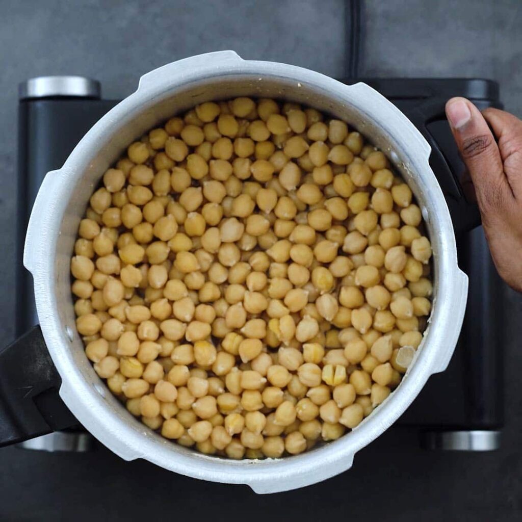 Cooked Chickpeas in a pressure cooker