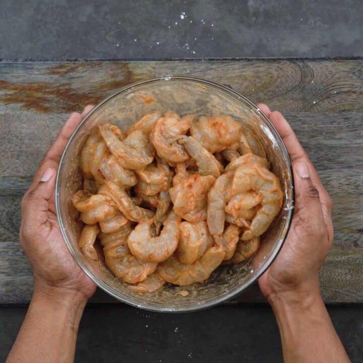 Marinated shrimp in a glass bowl