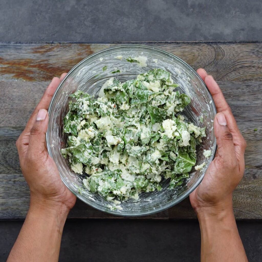 Spinach cream cheese filling in a bowl