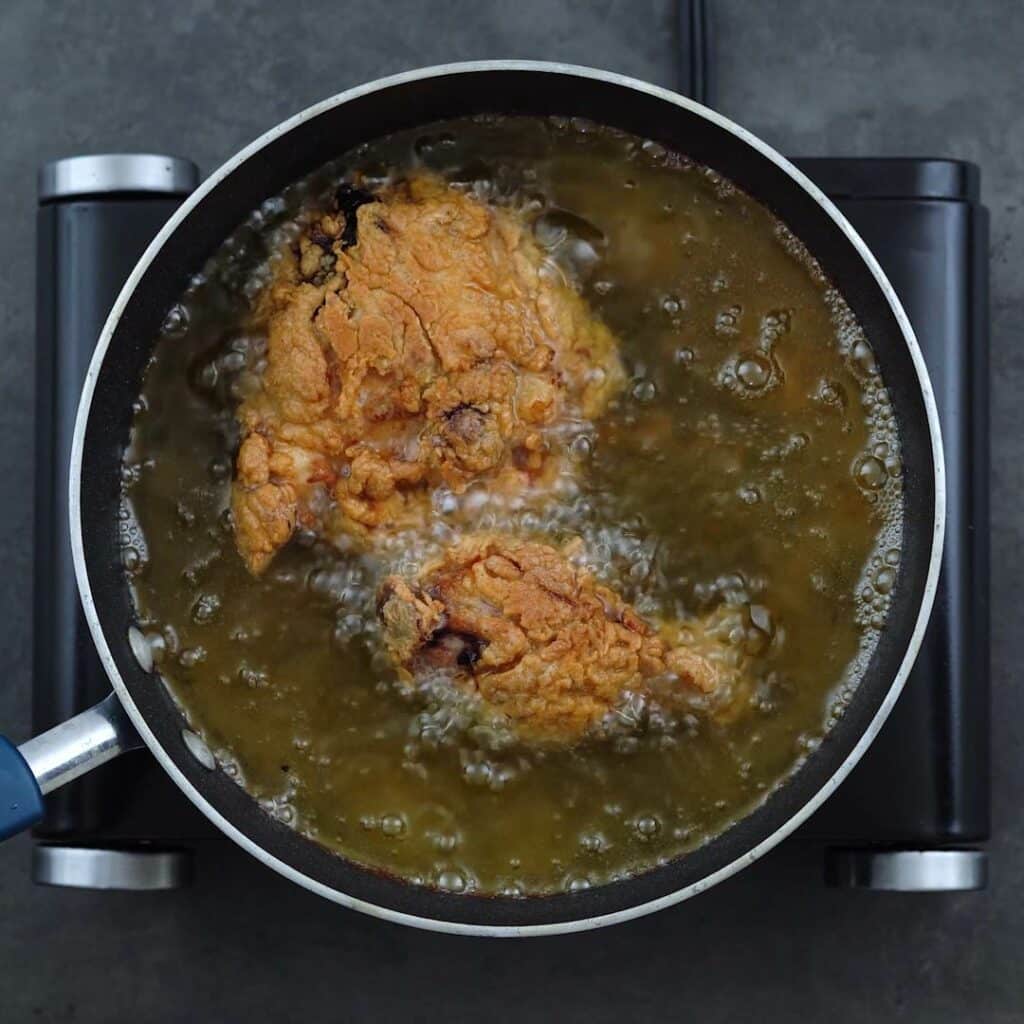 Golden Brown fried chicken in a hot oil