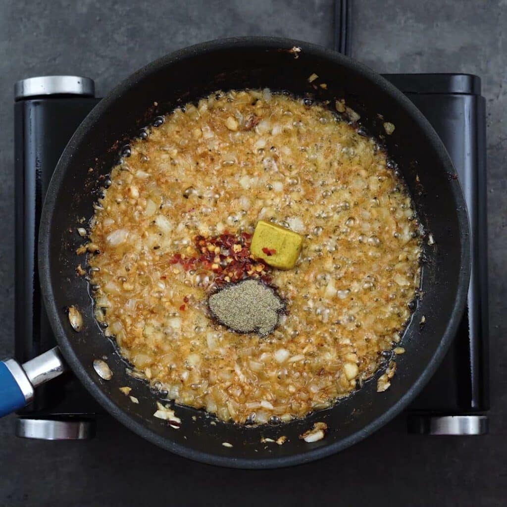 Garlic Butter mixture with seasonings.