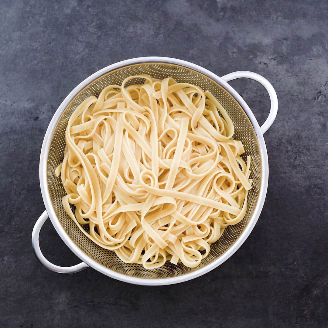 Shrimp Fettuccine Alfredo Pasta Recipe - Yellow Chili's