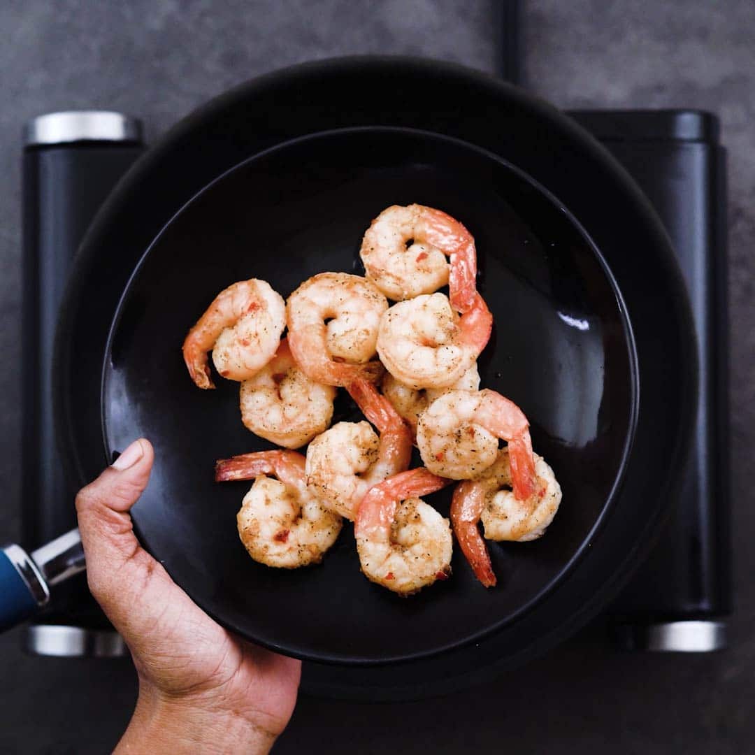 Shrimp Fettuccine Alfredo Pasta Recipe - Yellow Chili's