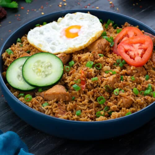 Nasi Goreng Recipe (Indonesian Fried Rice) - Yellow Chili's