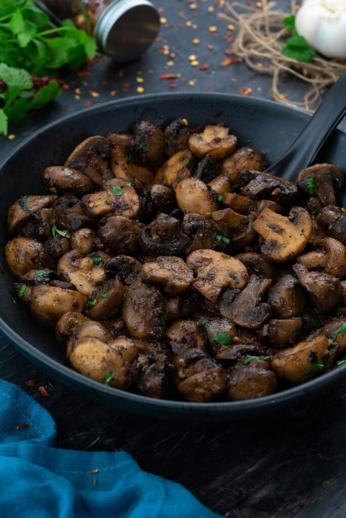 Sautéed Mushroom Recipe - Yellow Chili's