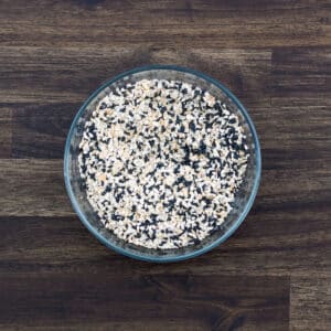 A bowl with everything bagel seasoning.