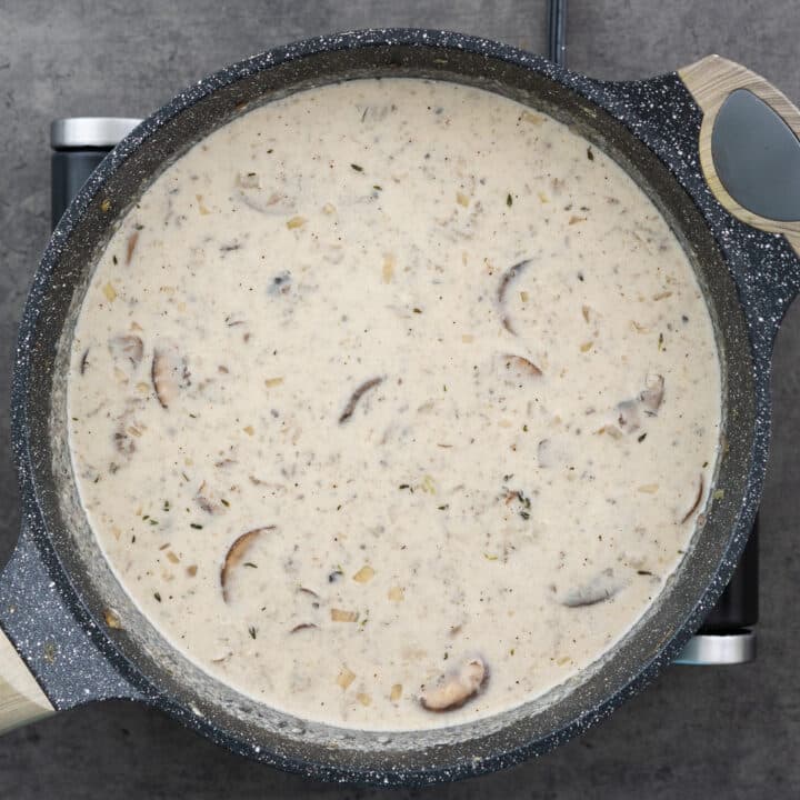 Pan with Cream of Mushroom Soup with heavy cream.